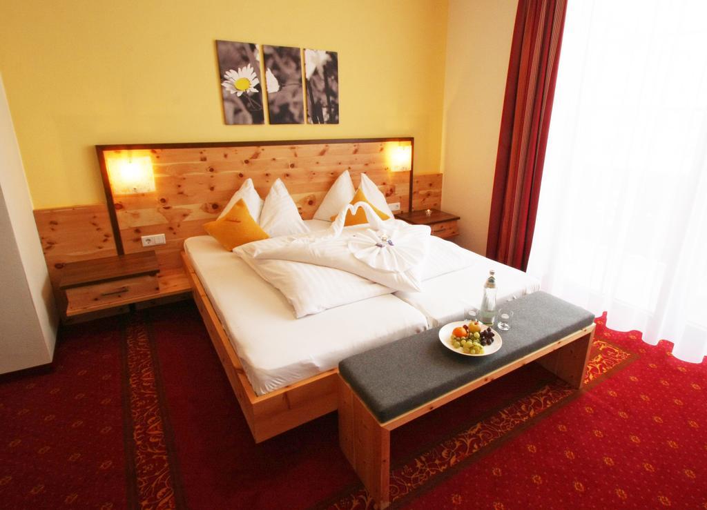 Hotel Erlebniswelt Stocker Schladming Pokoj fotografie
